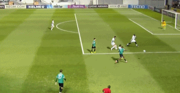 当中的表现 当中的表现