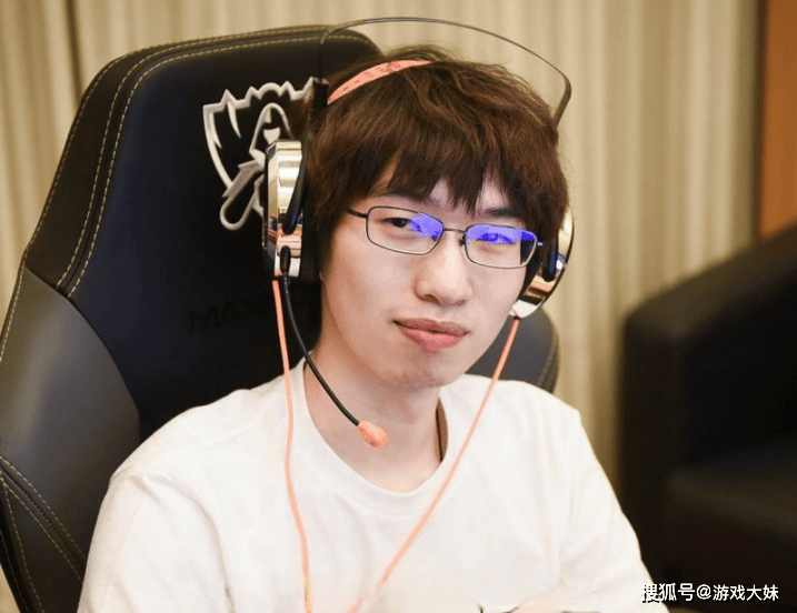 LCK的几, 却在国际舞, 找回那份拼